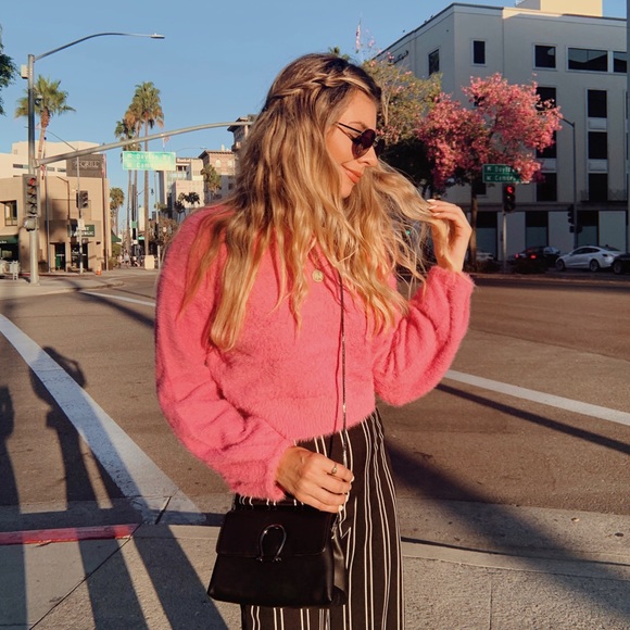 Kayla Smith, Poshmark - Women's Clothing - Picture 1 of 1